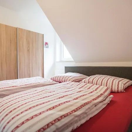 Holiday home Mueritz Im Mueritz Seepark 41 B